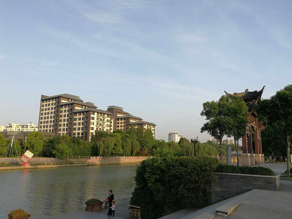 Ramada Casa Hotel Yangzhou Eksteriør bilde